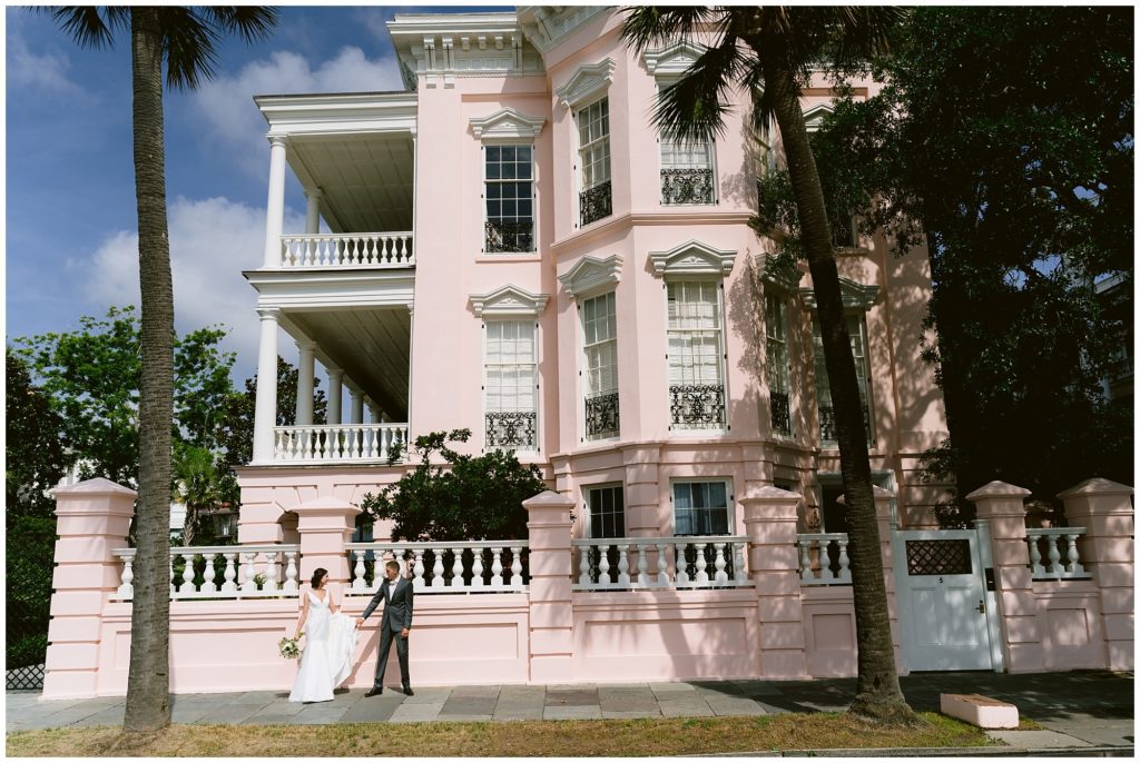 Bride and groom portraits in historic downtown Charleston  | Charleston Wedding Photographer 