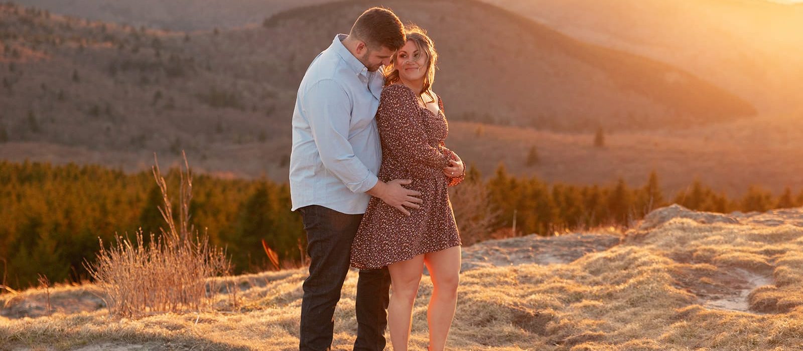 Golden hour engagement photos in asheville nc