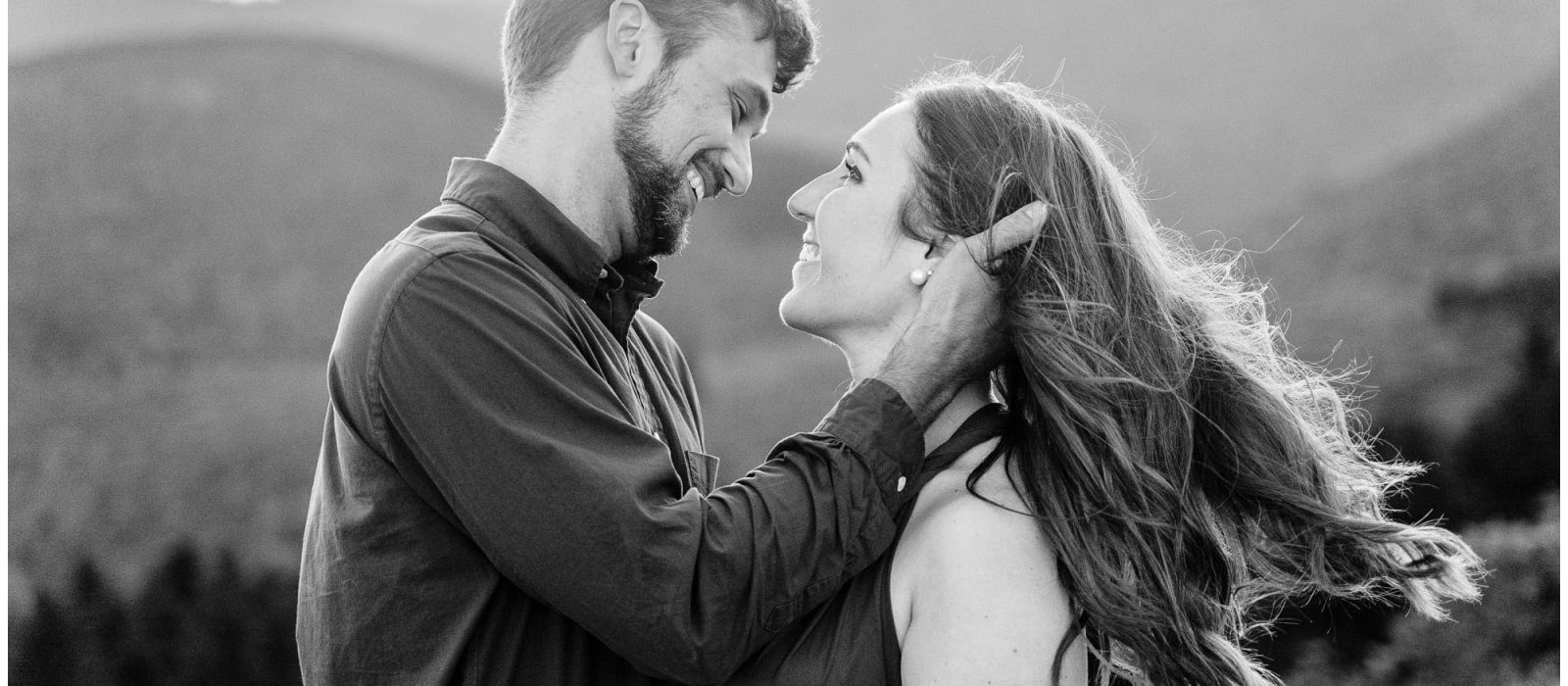 Blue Ridge Parkway Engagement Photos | Asheville Engagement Photographer